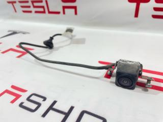 камера заднего вида Tesla Model S 1 поколение 2015, 1061269-00-C, 1006773-00-F