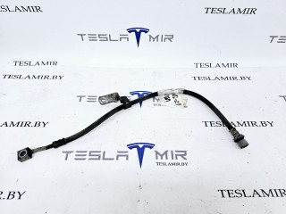 шланг тормозной Tesla Model 3 1 поколение 2022, 1044721-00