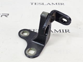 петля двери Tesla Model Y 1 поколение 2021, 1497499-00