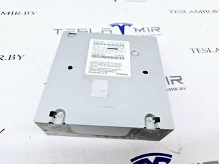 блок радио Tesla Model S 1 поколение [рестайлинг] 2017, 1052323-00, 1004787-01