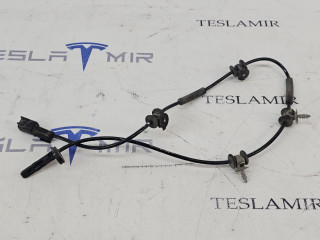 Датчик ABS АБС передний Tesla Model 3 1 поколение 2022, 1188761-00, 1044761-00