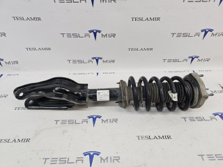 стойка передняя правая Tesla Model Y 1 поколение 2022, 2288064-00, 2288368-00