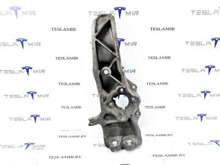 кулак поворотный правый Tesla Model S 1 поколение [рестайлинг] 2017, 1030606-00