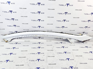 часть кузова (вырезанный элемент) Tesla Model X 1 поколение 2018, 1069436-S0