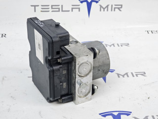 блок ABS Tesla Model X 1 поколение 2018, 1037797-00, 1038119-00