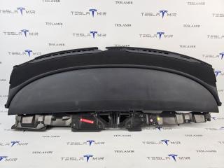 панель передняя салона (торпедо) Tesla Model 3 1 поколение 2023, 1077823-00, 1083401-80, 1083401-05, 1083401-00