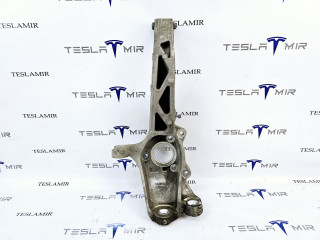 кулак поворотный правый Tesla Model Y 1 поколение 2021, 1188316-00