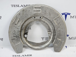 защитный кожух тормозного механизма Tesla Model 3 1 поколение 2022, 1044661-00