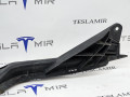 Кронштейн накладки (логотипа) V-образной гриля передний Tesla Model S 1 поколение [рестайлинг] 2017, 1062472-00 - фото №3