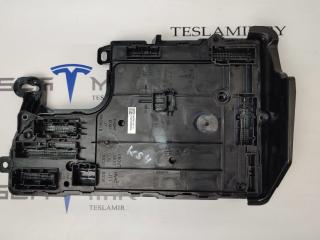 Блок управления BCM (бортовой сети) (Body Control Module) Боди Tesla Model 3 1 поколение 2021, 1567455-00, 1078673-90, 1078673-99, 1078673-32, 1497850-00, 1567359-00