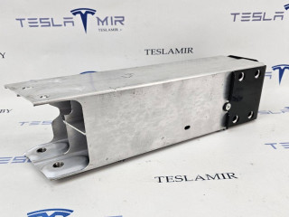 Удлинитель лонжерона (клык) левый Tesla Model Y 1 поколение 2021, 1487462-00