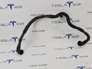 трубка охлаждающей жидкости Tesla Model S 1 поколение [2-й рестайлинг] 2022, 1472610-00