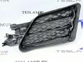 Люверс переднего бампера в сборе (корпус, хром) правый Tesla Model S 1 поколение [рестайлинг] 2017, 1104854-01, 1058007-00, 1058008-00, 1056380-00, 1056381-00 - фото №6