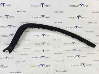 Накладка стойки B внутренняя Tesla Model X 1 поколение 2018, 1105123-00