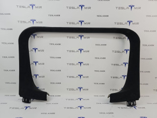 накладка двери (крышки) багажника Tesla Model S 1 поколение [2-й рестайлинг] 2022, 1564769-00