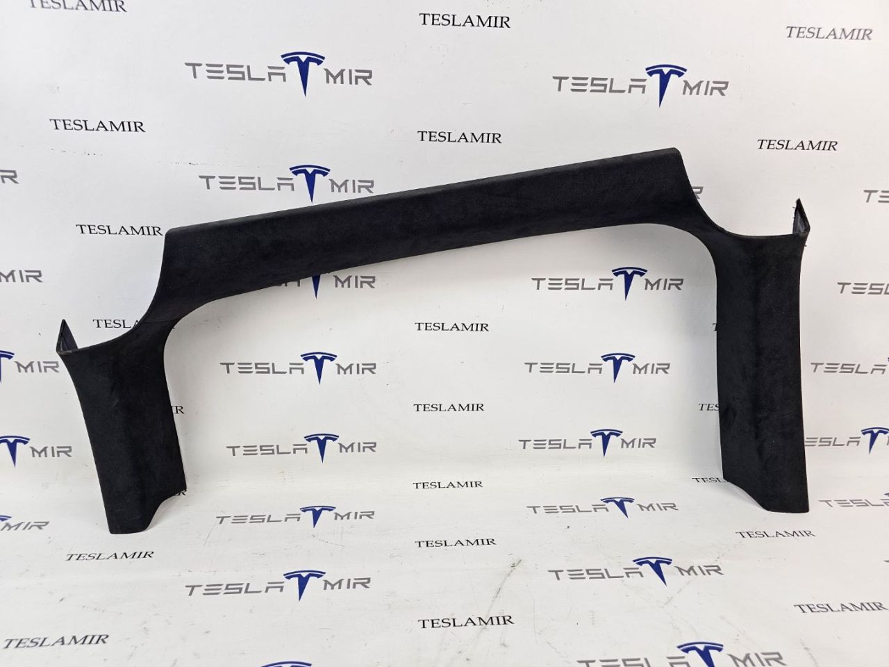 обшивка двери задняя левая Tesla Model X 1 поколение 2018, 1052333-06 - фото №1