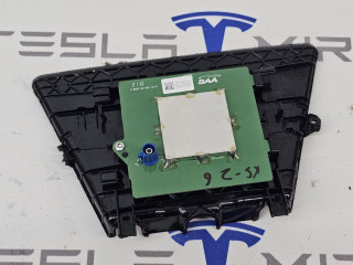 Антенна GPS навигации Tesla Model S 1 поколение [2-й рестайлинг] 2022, 1599097-00