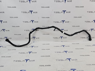 трубка охлаждающей жидкости Tesla Model Y 1 поколение 2022, 1628798-50
