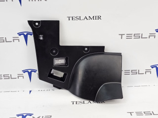 пластик Tesla Model Y 1 поколение 2021, 1007151-70, 1507076-00