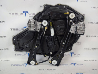 стеклоподъемник задний левый Tesla Model Y 1 поколение 2022, 1495512-99, 1526806-00, 1526802-00, 1526797-00
