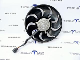 вентилятор радиатора Tesla Model Y 1 поколение 2021, 1494174-00