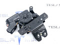 замок багажника Tesla Model Y 1 поколение 2021, 1500604-00, 3061229, 1584544-00 - фото №2