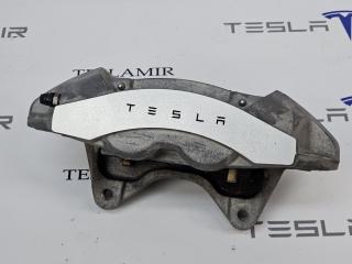 суппорт передний левый Tesla Model 3 1 поколение 2023, 1044621-00