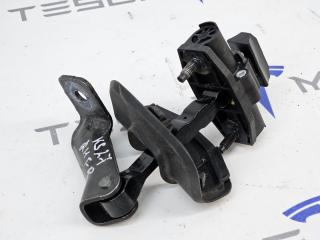 ограничитель открывания двери Tesla Model 3 1 поколение 2023, 1089509-00