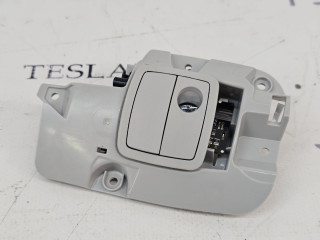 крючок для одежды Tesla Model Y 1 поколение 2022, 1515339-93, 1515339-97