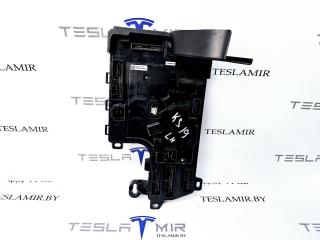 Блок управления BCM (бортовой сети) (Body Control Module) Боди Tesla Model 3 1 поколение 2019, 1567455-00, 1078673-90, 1078673-99, 1078673-32, 1497850-00, 1567359-00, 1567455-02