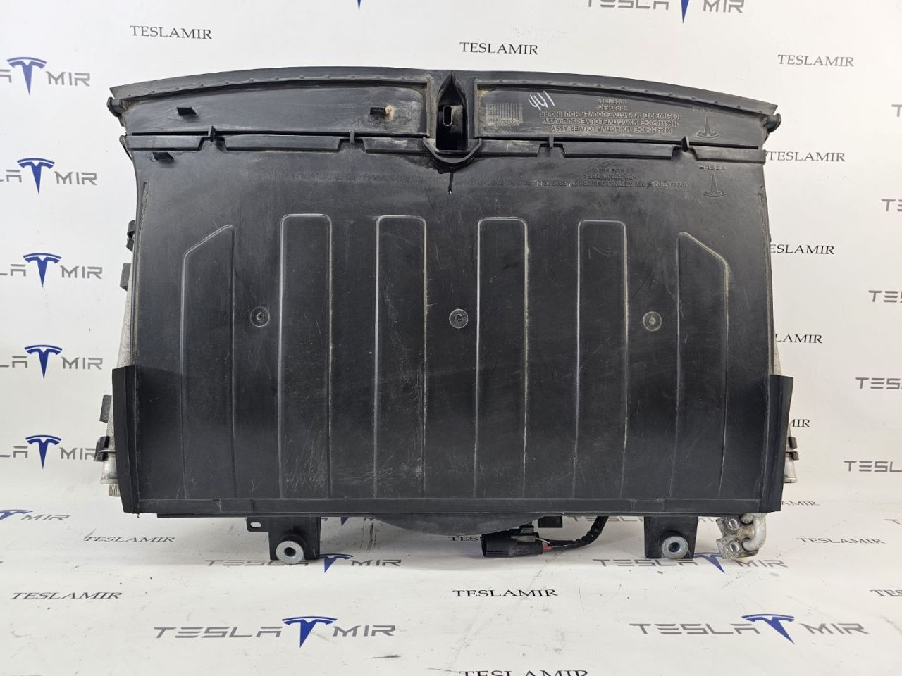 кассета радиаторов Tesla Model X 1 поколение 2018, 1034850-00, 1034853-00, 1055160-00, 1056148-00 - фото №1