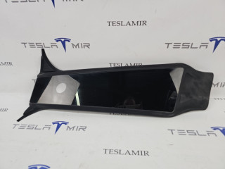 Накладка стойки B наружная + камера правая Tesla Model Y 1 поколение 2022, 1100619-00, 1494241-00, 1506886-00, 1516258-00