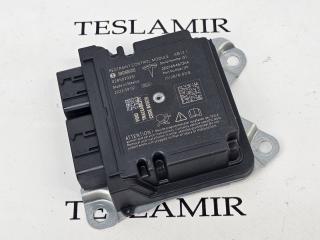 Блок управления подушками безопасности (AirBag) Tesla Model 3 1 поколение [рестайлинг] 2023, 1512876-00, 1512876-00-E