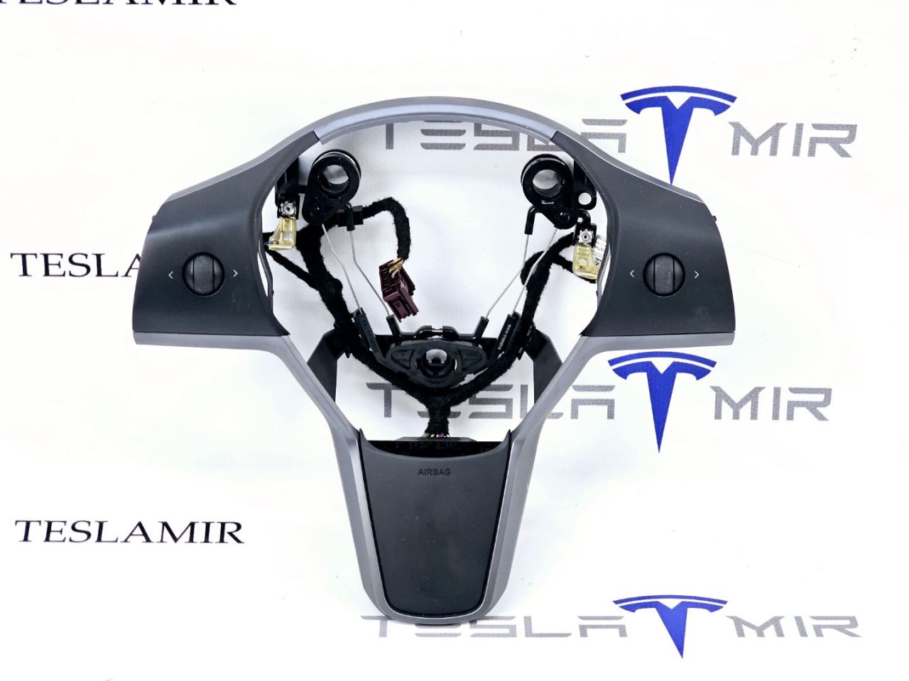кнопки управления на руле Tesla Model 3 1 поколение 2019, 1101556-03, 1583976-00, 1583975-00 - фото №1
