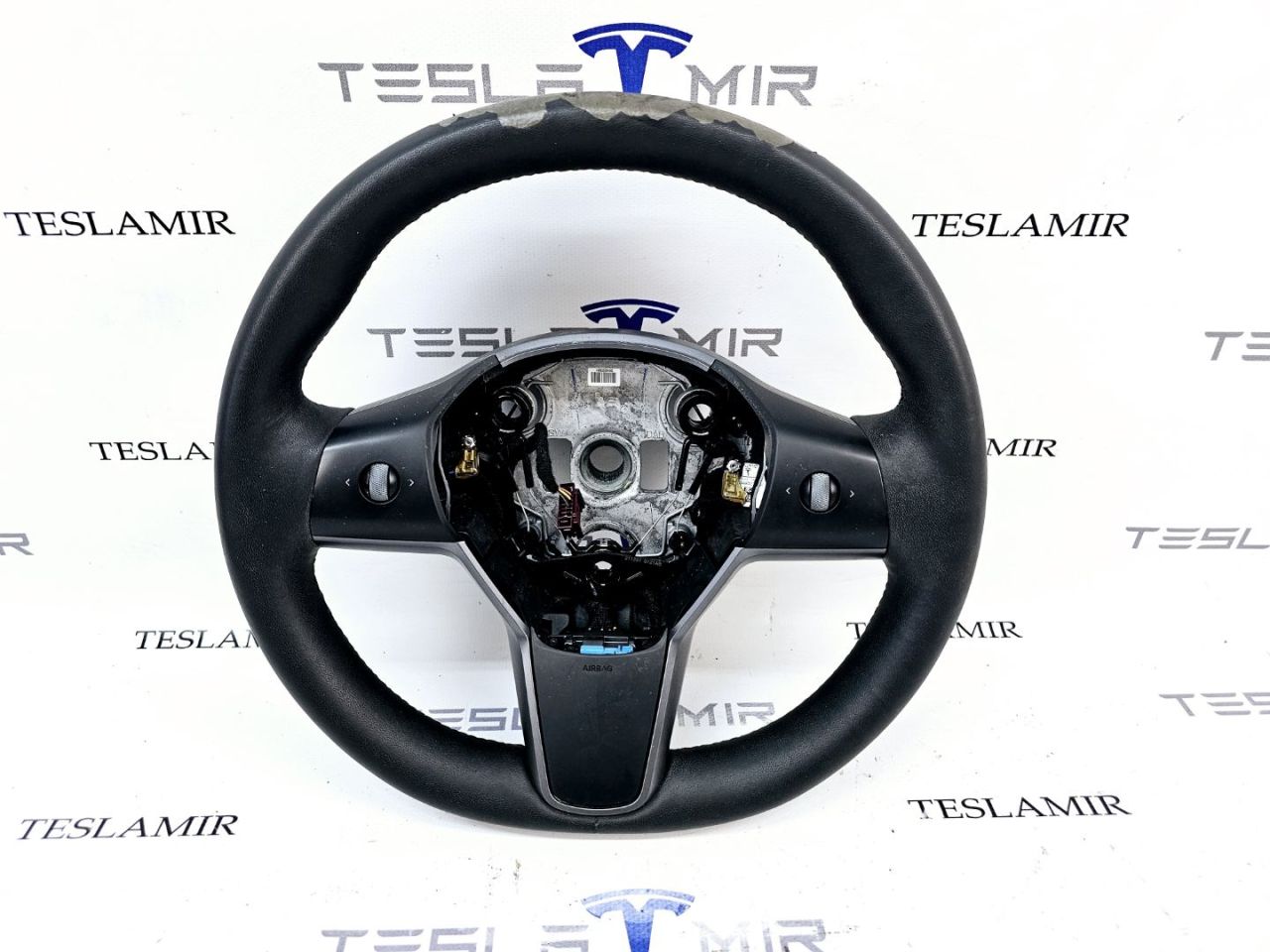 руль Tesla Model Y 1 поколение 2022, 1490214-00, 2548466 - фото №1