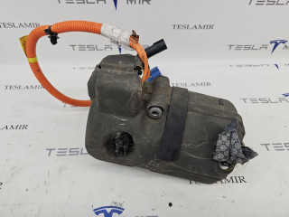 компрессор кондиционера Tesla Model X 1 поколение 2018, 1063369-00