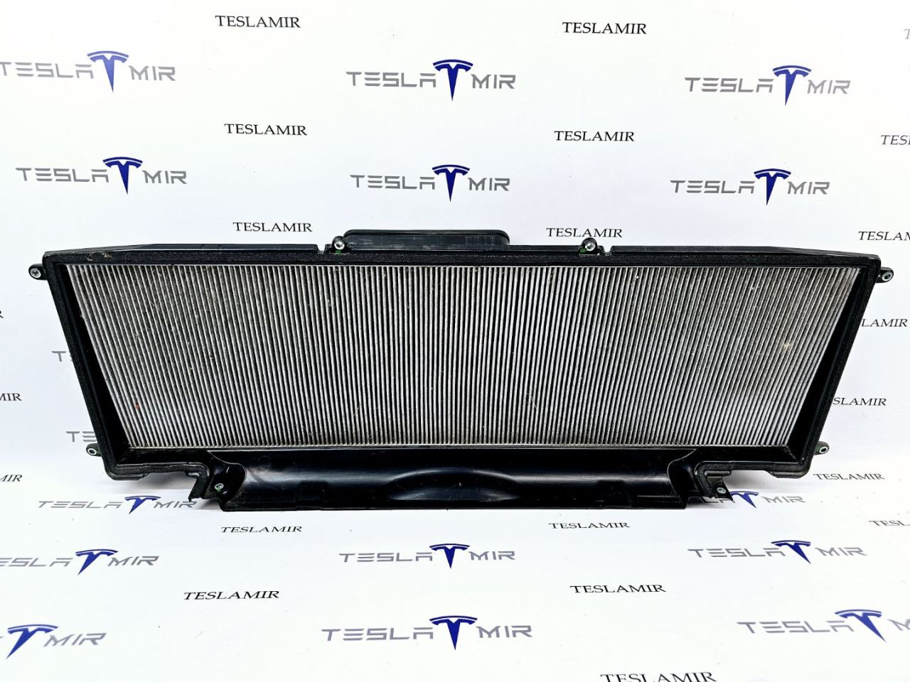 корпус воздушного фильтра Tesla Model X 1 поколение 2018, 1045566-00 - фото №1