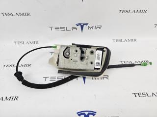 замок двери передней правой Tesla Model 3 1 поколение 2023, 1500673-00