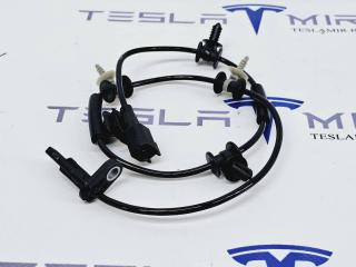 Датчик ABS АБС передний Tesla Model 3 1 поколение 2022, 1188761-00