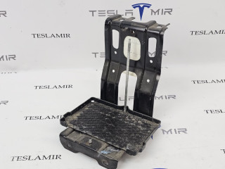 крепление аккумулятора Tesla Model S 1 поколение [рестайлинг] 2018, 1024085-00, 1028668-00, 1051743-00, 1031029-00, 1028669
