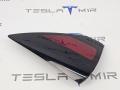 отражатель правый Tesla Model 3 1 поколение 2023, 1100781-99, 1100781-00, 1518783-00 - фото №3