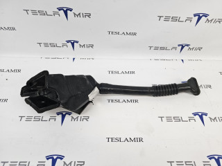 водосток крышки багажника Tesla Model X 1 поколение 2018, 1046659-00, 1060447-00, 1072420-00