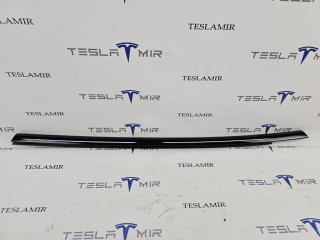 молдинг двери задней левой Tesla Model S 1 поколение [2-й рестайлинг] 2022, 1873553-22, 1600177-00, 1600178-00