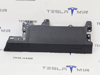 подушка безопасности коленная Tesla Model 3 1 поколение 2023, 1143753-00, 1077826-00, 1083350-00
