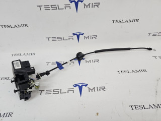 замок двери передней левой Tesla Model S 1 поколение [2-й рестайлинг] 2022, 1607992-00