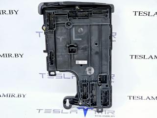 Блок управления BCM (бортовой сети) (Body Control Module) Боди Tesla Model 3 1 поколение 2023, 1567455-00, 1078673-90, 1078673-99, 1078673-32, 1497850-00, 1567359-00, 1567455-02