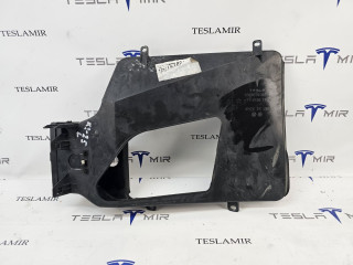 Воздуховод (дефлектор) радиатора (лопух) левый Tesla Model S 1 поколение [рестайлинг] 2018, 1058070-00, 1058023-00