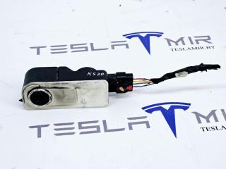 Электропривод (моторчик) вентиляционной решетки (люверса) Tesla Model 3 1 поколение 2020, 1097767-00