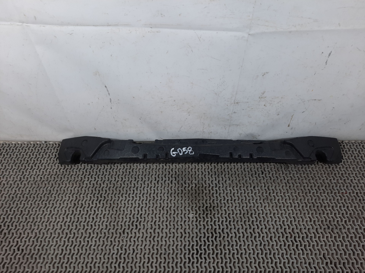 абсорбер бампера Chevrolet Equinox 3 поколение 2019, 1.5 л., бензин, АКПП, белый, внедорожник 5 дв., передний привод, 84150757 - фото №1