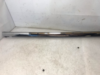 молдинг двери передней правой Tesla Model S 1 поколение (2012 - 2016), 0.1 л., электро, АКПП, серый, седан, задний привод